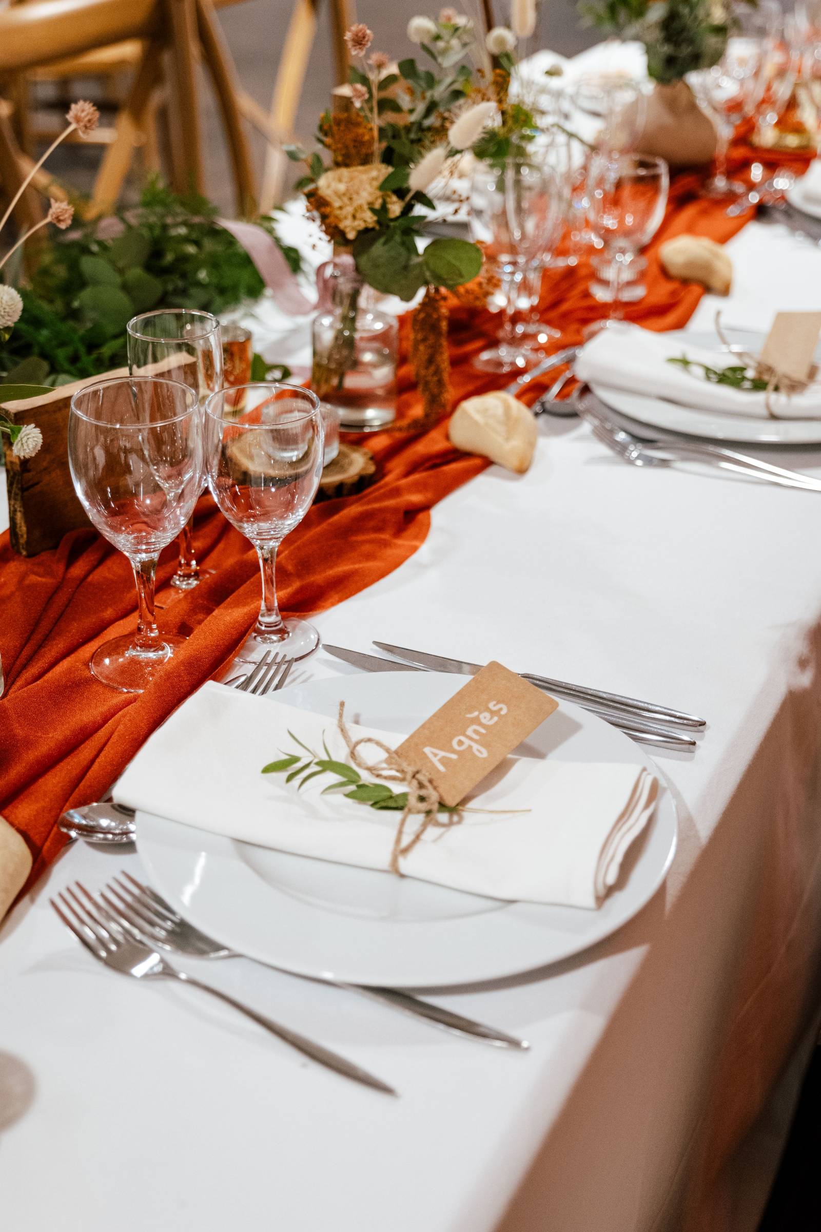 Karine et Agnès : L'Harmonie bohème au Château Couffins, Bordeaux - Les Mariages de Mademoiselle L - Camille Dion