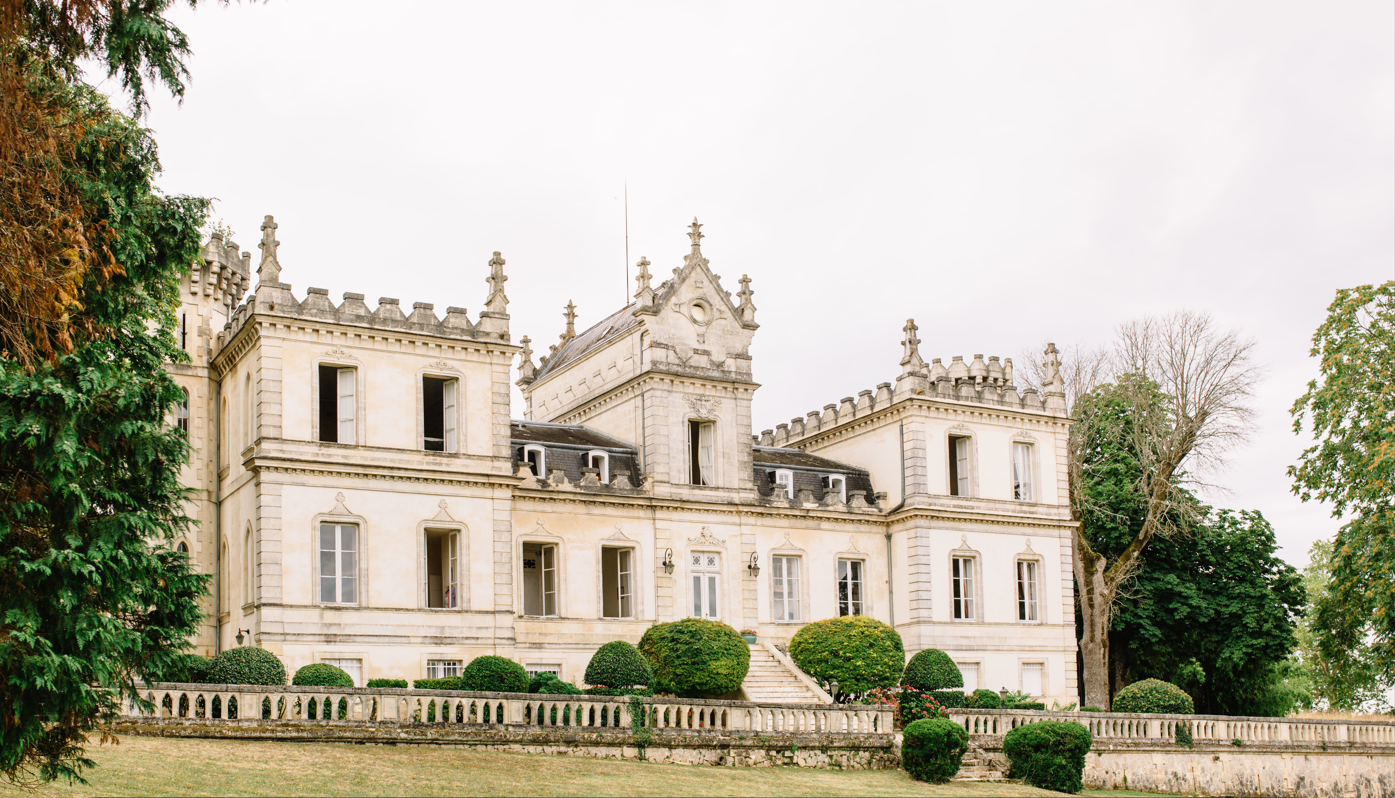 Choisir le lieu parfait pour votre mariage : les conseils de votre wedding planner préférée - Les Mariages de Mademoiselle L - Crédit photo Claire Lafargues