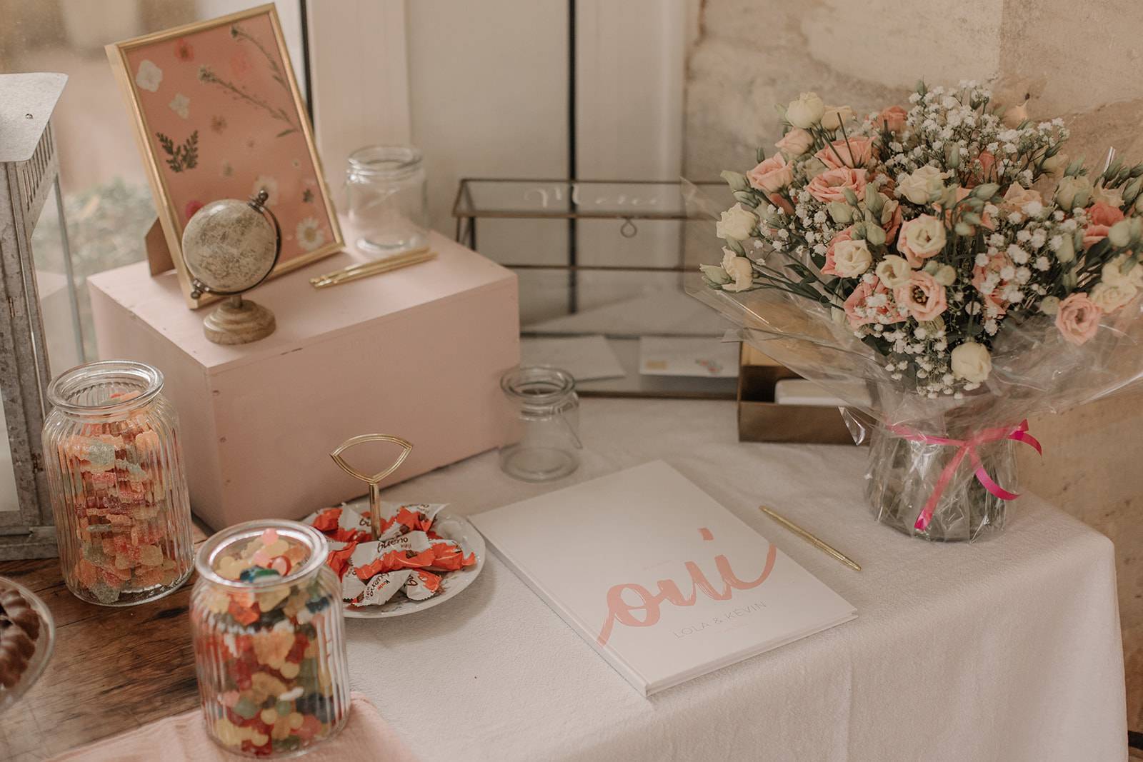 Livre d'or et urnes de mariage : Des éléments indispensables - Les mariages de mademoiselle L - Olga Palet