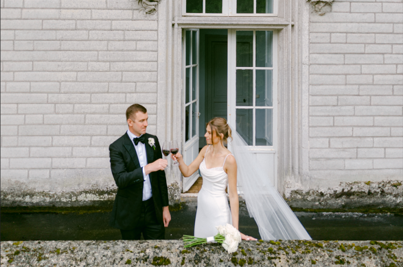 Organisation complète de mariage à Bordeaux et sur le Bassin d'Arcachon : pour une organisation de mariage de A à Z par une wedding planner expérimentée qui réalisera le mariage de vos rêves - Les Mariages de Mademoiselle L - Crédit photo Thomas Raboteur