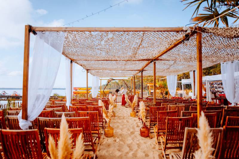 Wedding Planner Arcachon : un accompagnement sur mesure pour un mariage inoubliable sur le Bassin d'Arcachon - Les Mariages de Mademoiselle L - Crédit photo Adeline Este